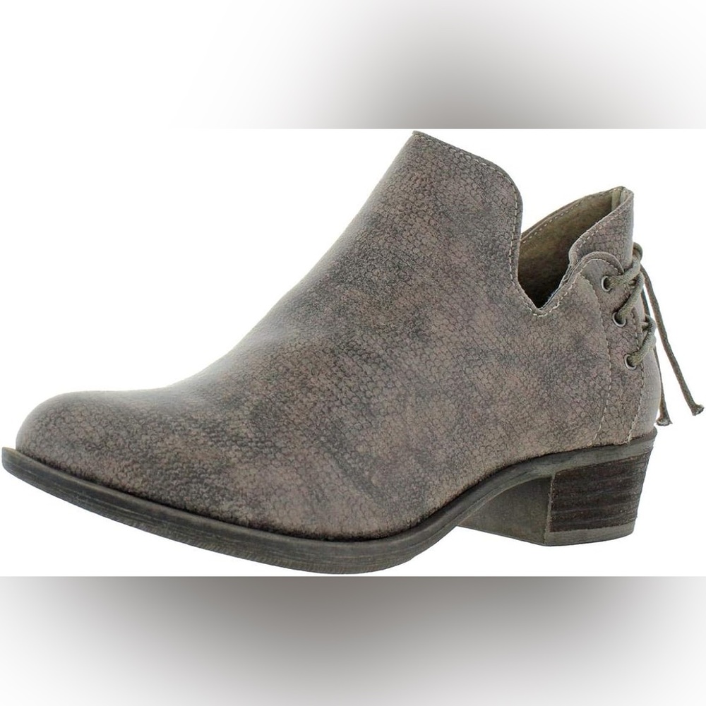 Very G Slip-On Ankle Boots